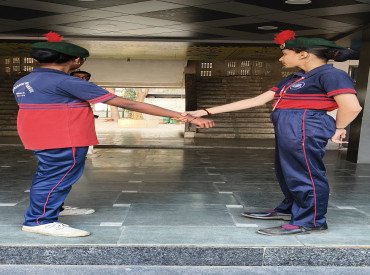 TROOP NO 027 MATRUBHUMI VIDHYALAY SCHOOL DINDOLI